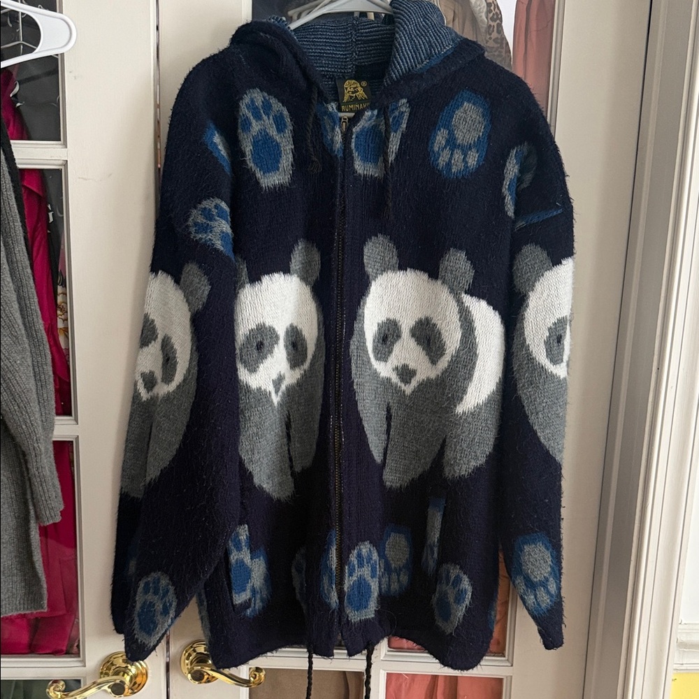 Tejidos Ruminahui Panda Sweater - Picture 2 of 12